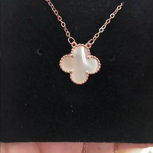 Clover necklace